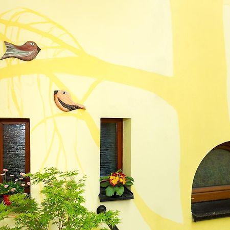 Pstrossova Vila - U Klasterni Zahrady Бехинє Екстер'єр фото